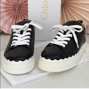 Chloe Lauren Scallop Sneakers 👟
